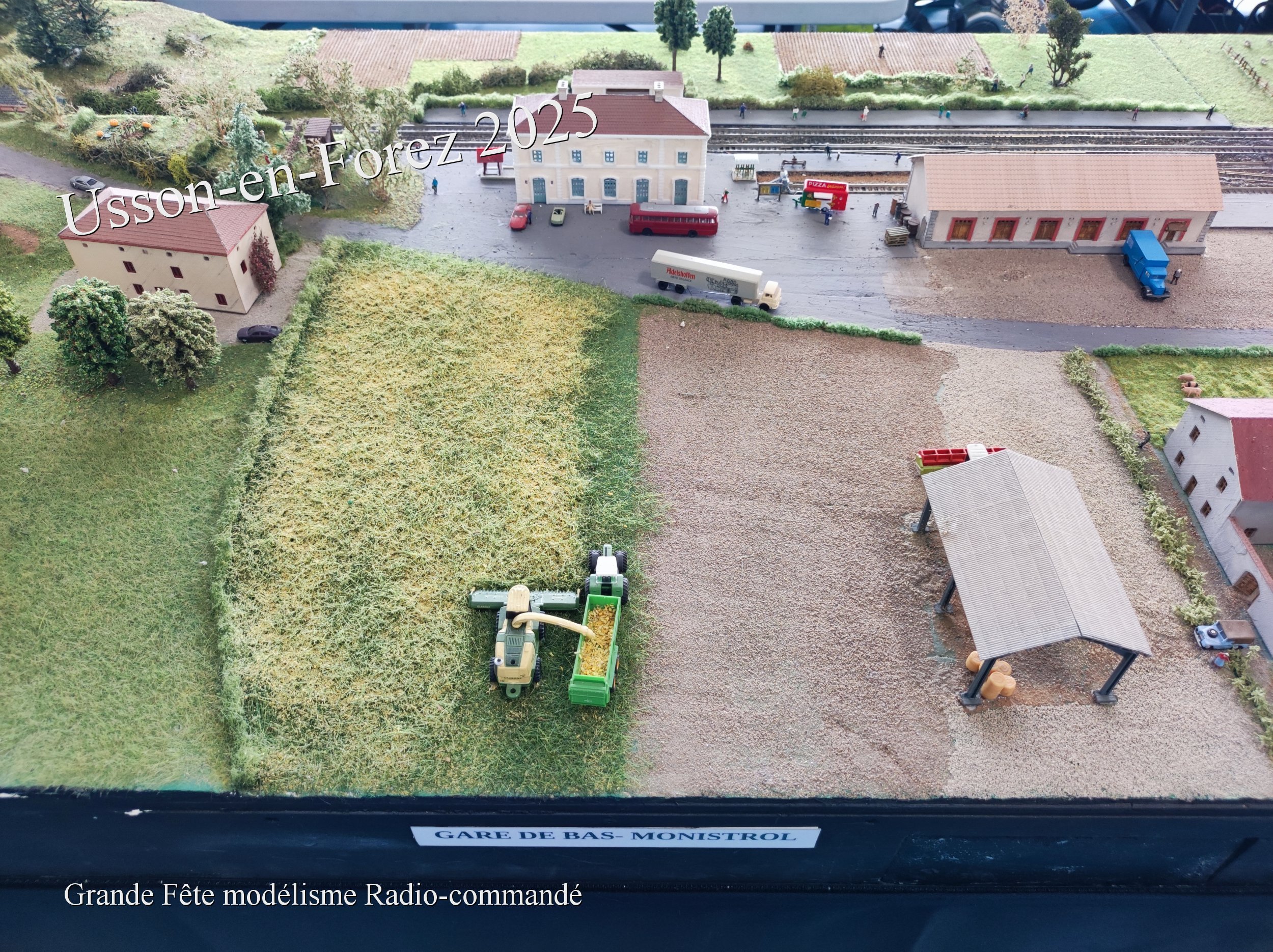 02 - Train Monistrol.jpg